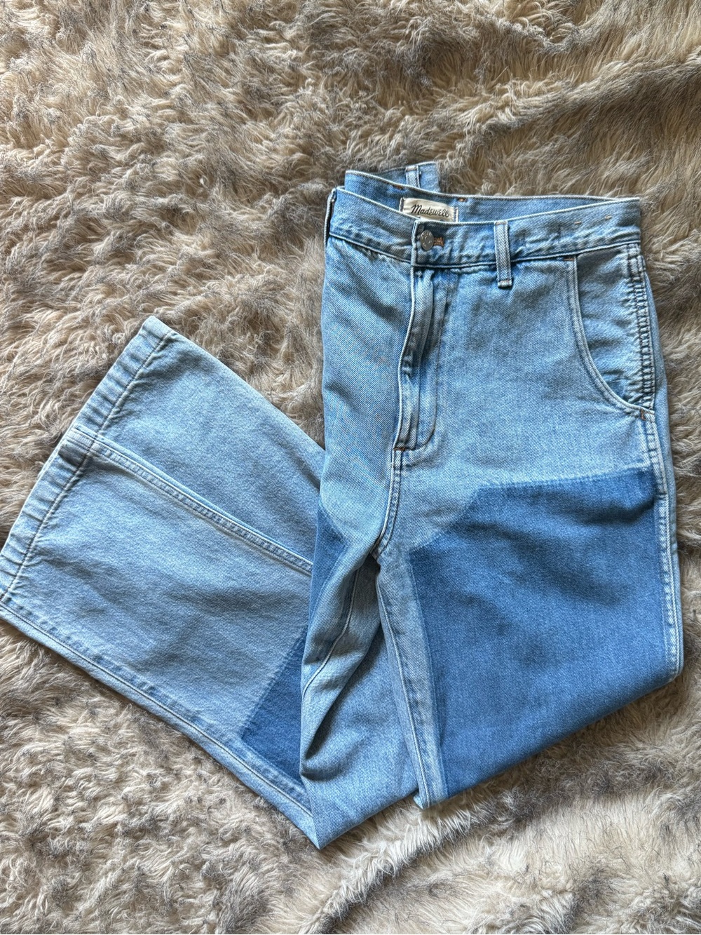 Madewell The '90s Straight Jean in Hazelfern Wash: Shadow-Panel Edition Size 29